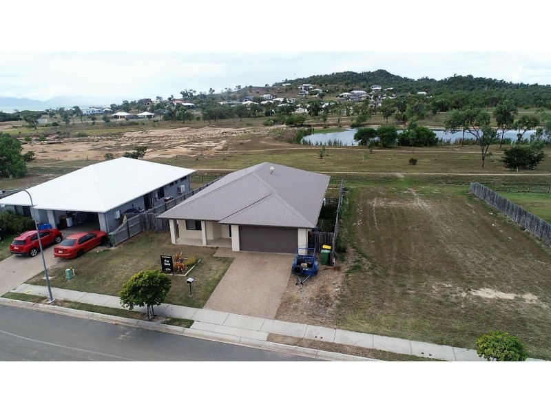 46 Scenic Drive, Bowen QLD 4805