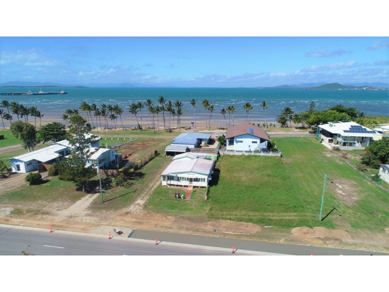 19 Thomas Street, Bowen QLD 4805