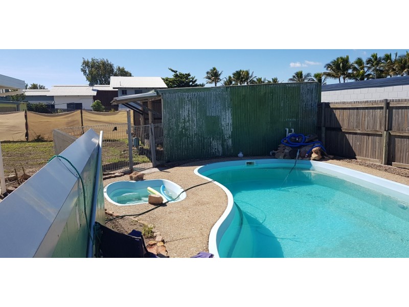 19 Thomas Street, Bowen QLD 4805