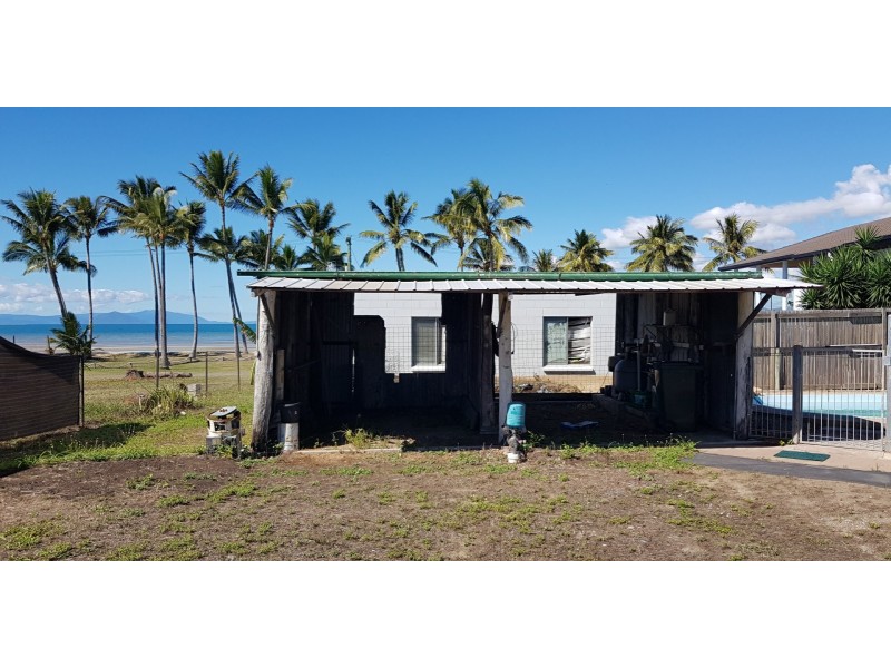 19 Thomas Street, Bowen QLD 4805