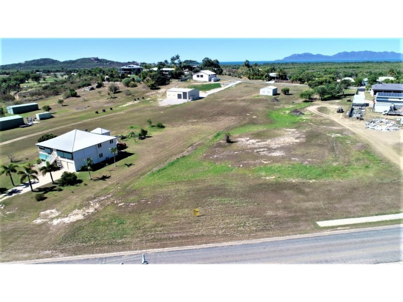 9 Morrill Street, Bowen QLD 4805