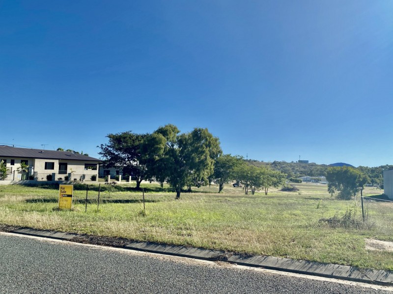 9 Morrill Street, Bowen QLD 4805