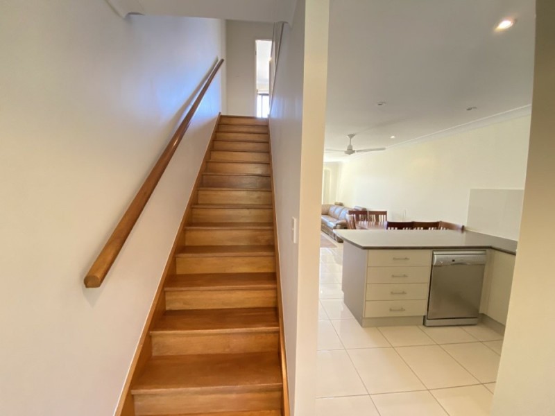 4/46 Gregory Street, Bowen QLD 4805