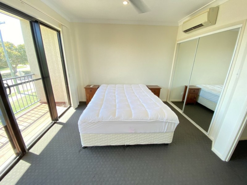 4/46 Gregory Street, Bowen QLD 4805