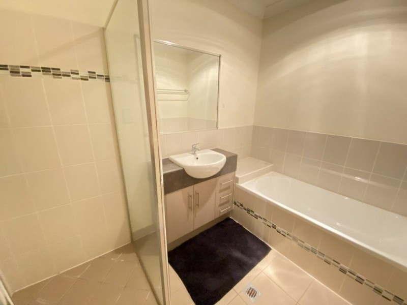 4/46 Gregory Street, Bowen QLD 4805