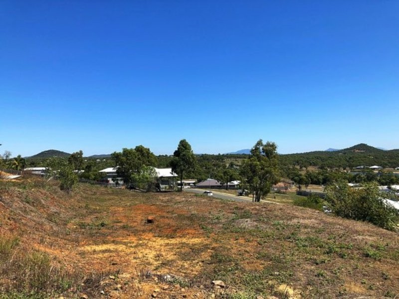 24 Seacove Crescent, Bowen QLD 4805