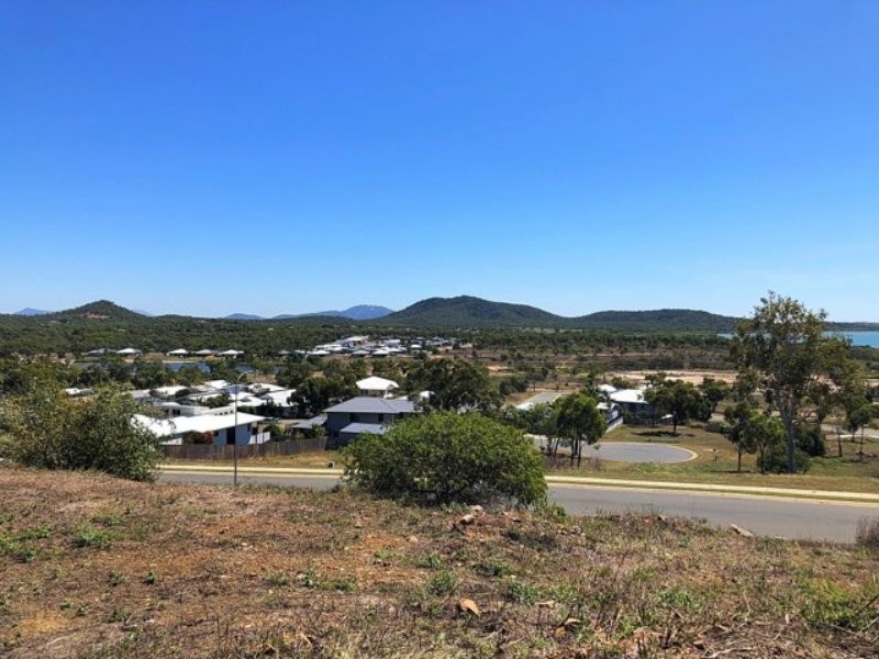 24 Seacove Crescent, Bowen QLD 4805