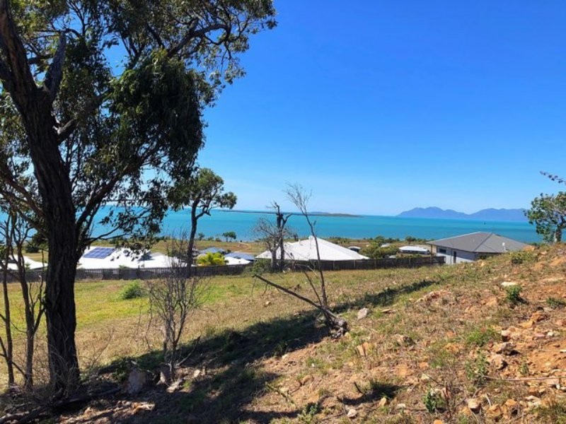 24 Seacove Crescent, Bowen QLD 4805