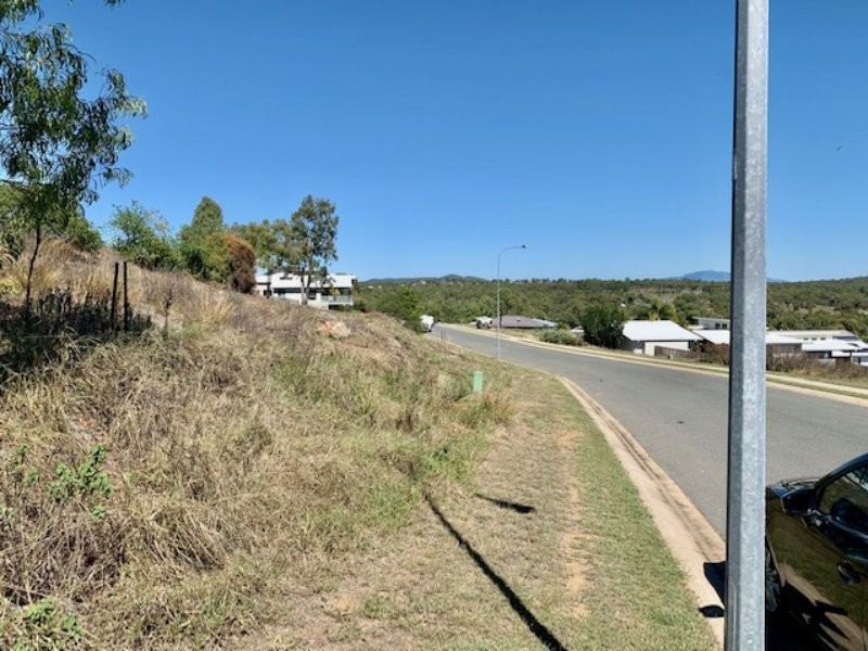 24 Seacove Crescent, Bowen QLD 4805