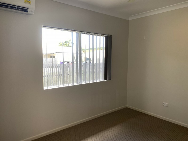 4 Eighth Close, Bowen QLD 4805