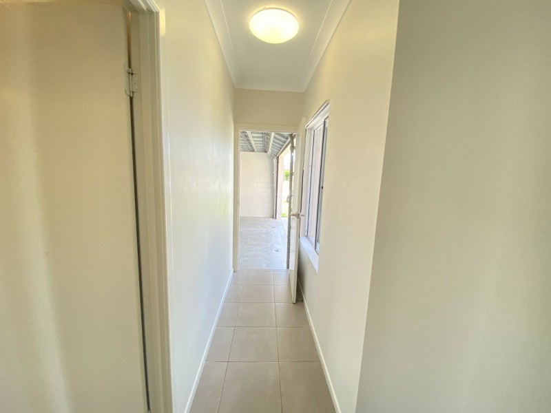 4 Eighth Close, Bowen QLD 4805