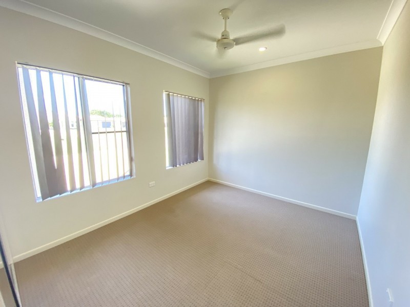 4 Eighth Close, Bowen QLD 4805