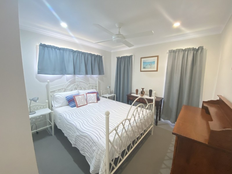 12 Grandview Terrace, Bowen QLD 4805