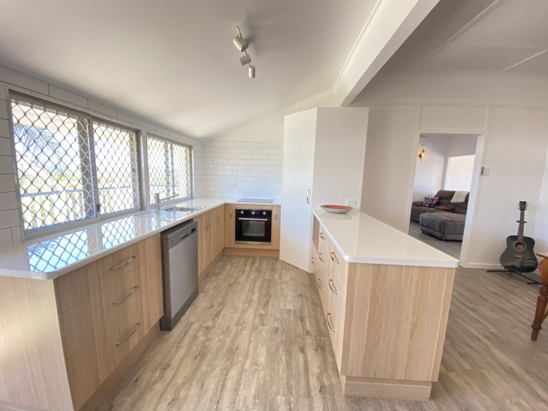 16 Hay Street, Bowen QLD 4805