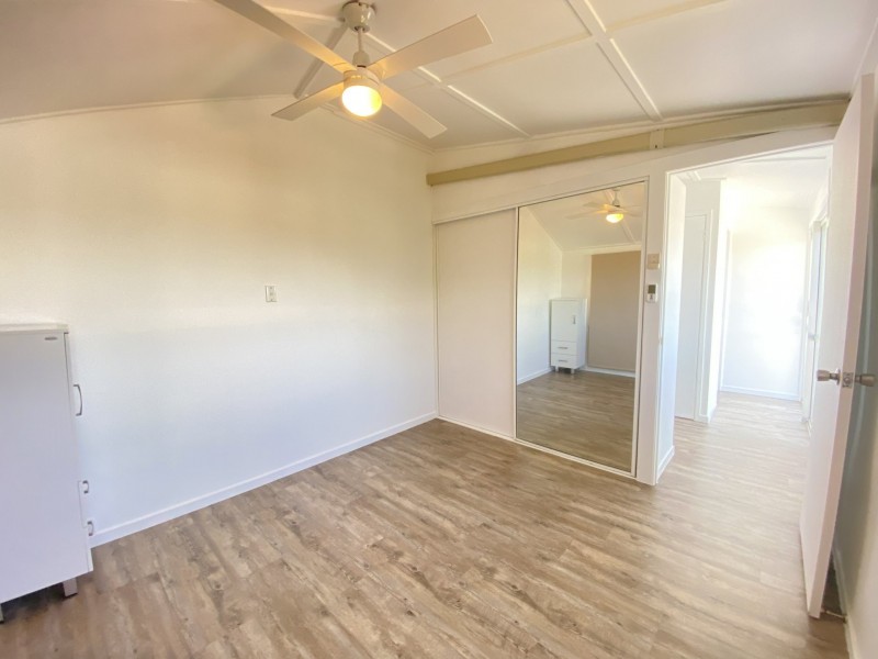 16 Hay Street, Bowen QLD 4805