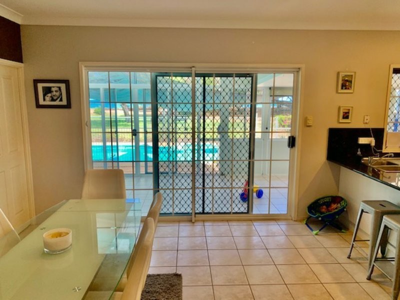 24 Horseshoe Bay Rd, Bowen QLD 4805