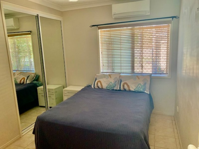 24 Horseshoe Bay Rd, Bowen QLD 4805