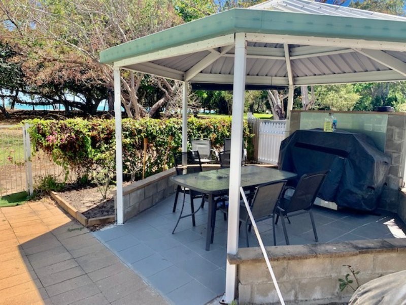 24 Horseshoe Bay Rd, Bowen QLD 4805