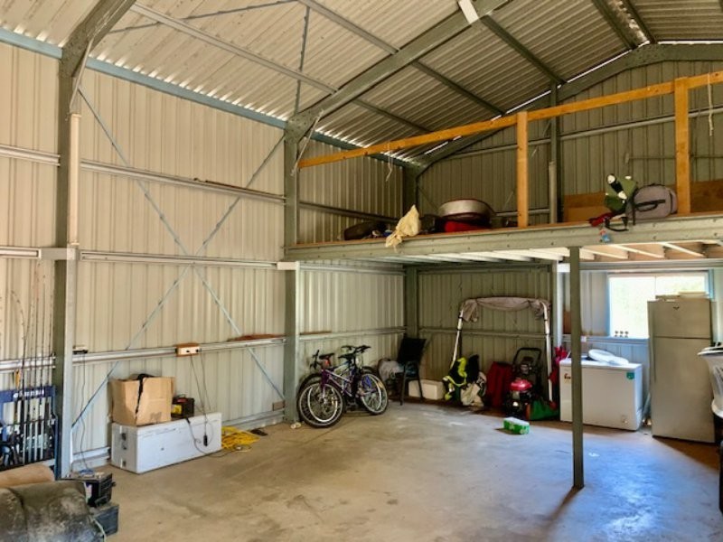 24 Horseshoe Bay Rd, Bowen QLD 4805