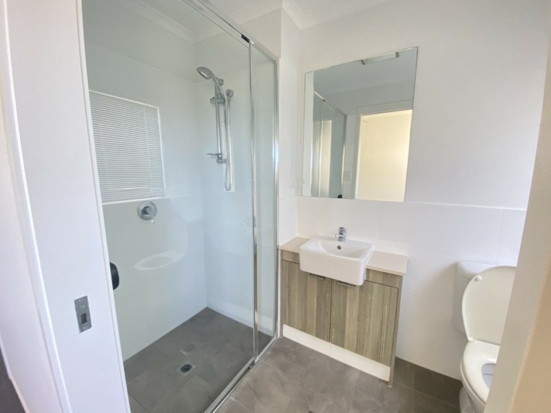 10/10 Williams, Bowen QLD 4805