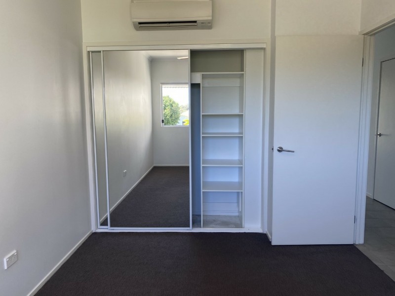 10/10 Williams, Bowen QLD 4805