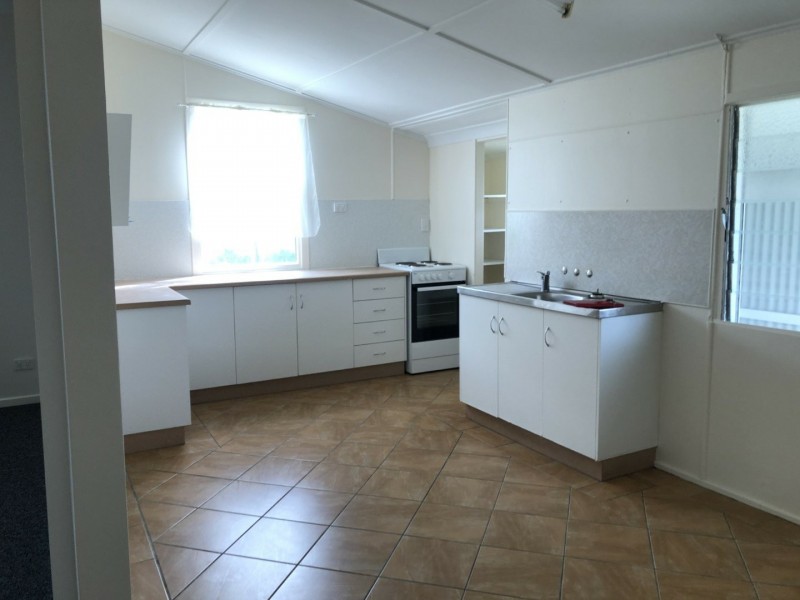 30 Livingstone Street, Bowen QLD 4805
