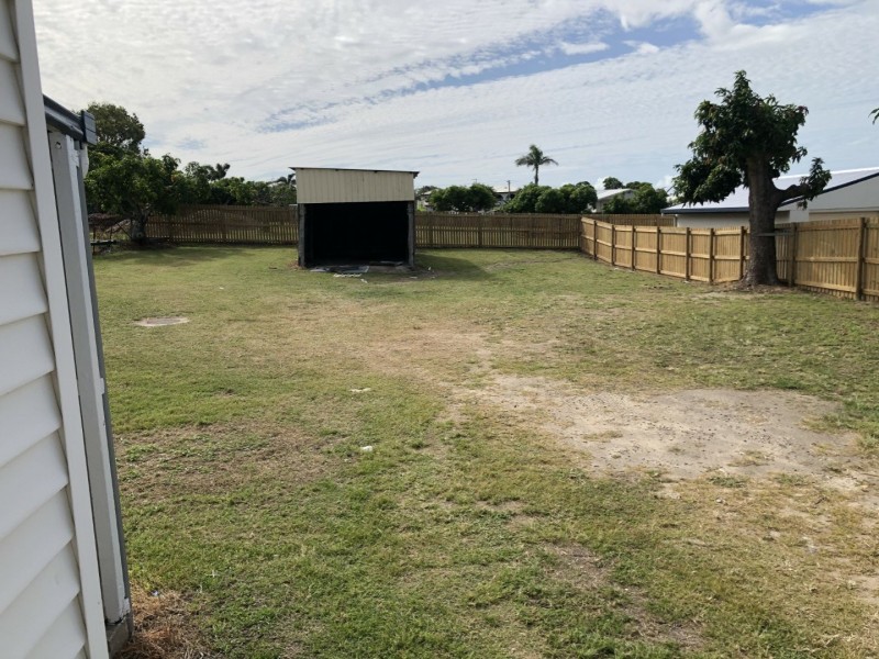 30 Livingstone Street, Bowen QLD 4805