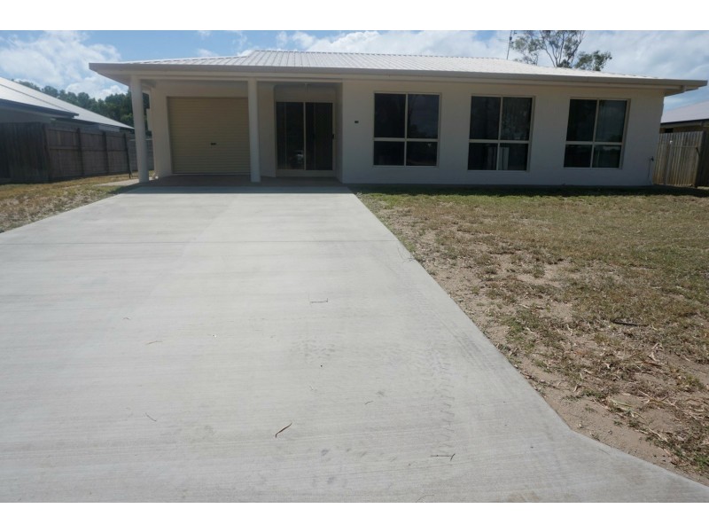 28 Crofton Street, Bowen QLD 4805