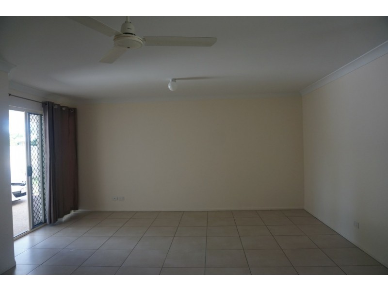 28 Crofton Street, Bowen QLD 4805