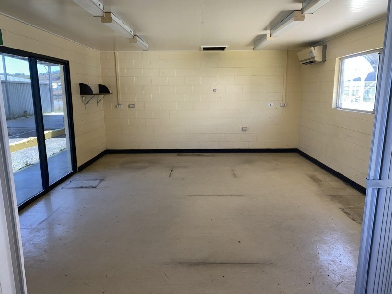 10 Pantall Street, Bowen QLD 4805