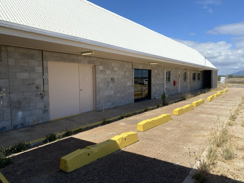 10 Pantall Street, Bowen QLD 4805