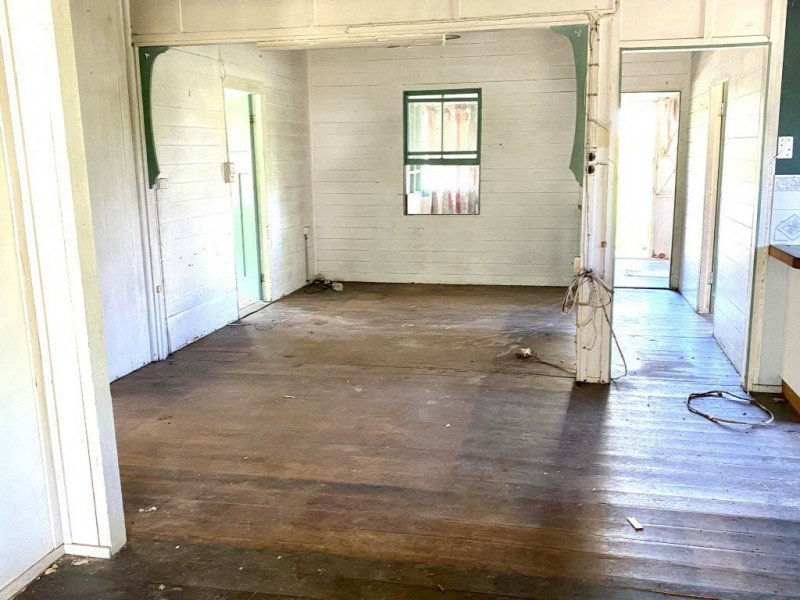 120 Powell Street, Bowen QLD 4805