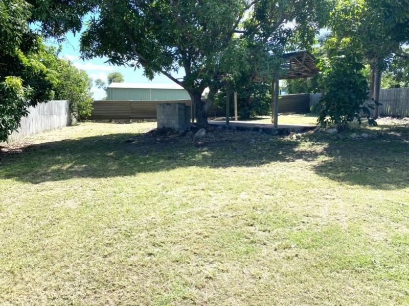 120 Powell Street, Bowen QLD 4805