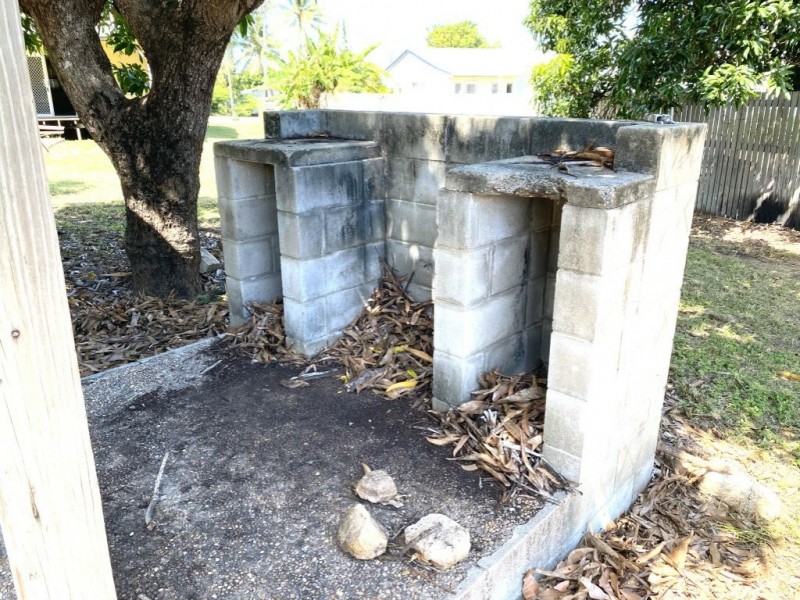 120 Powell Street, Bowen QLD 4805