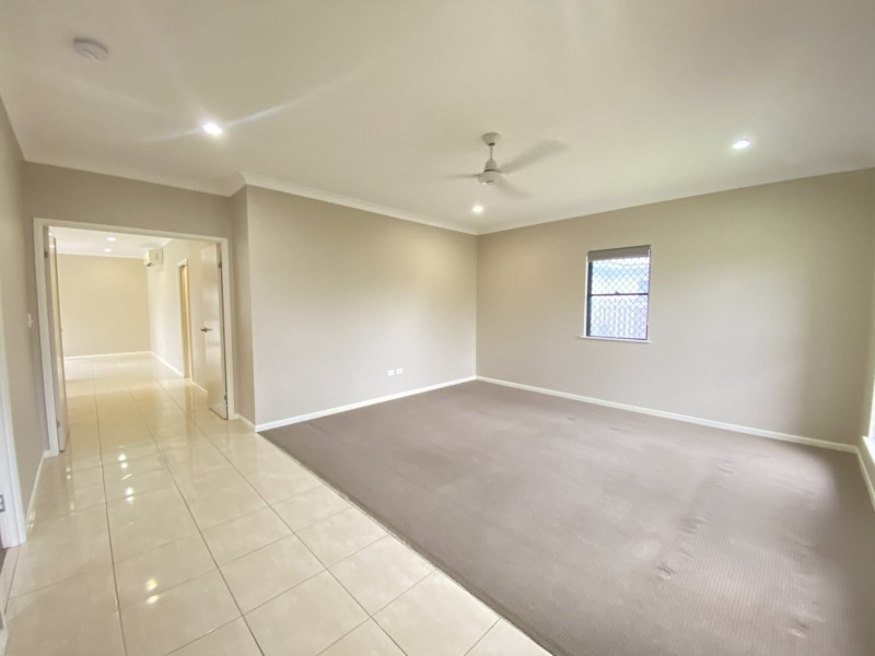 4 Fourth Close, Bowen QLD 4805