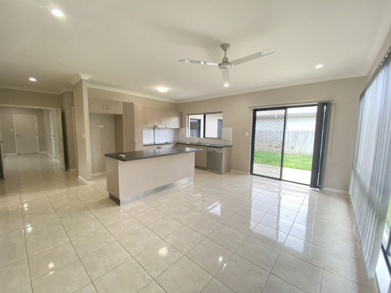 4 Fourth Close, Bowen QLD 4805