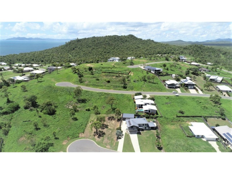 9 Harbour View Terrace, Bowen QLD 4805