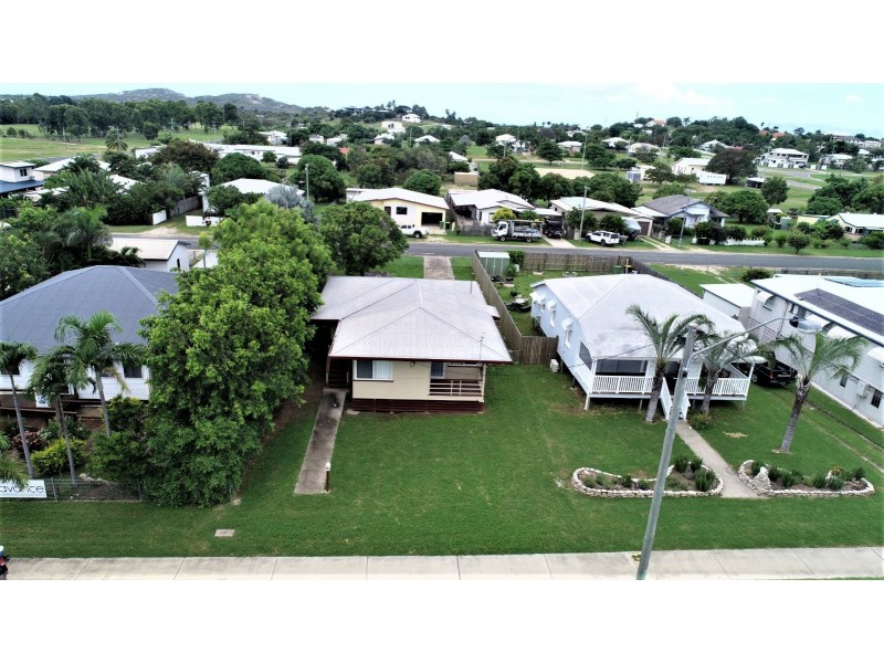 94A Herbert Street, Bowen QLD 4805