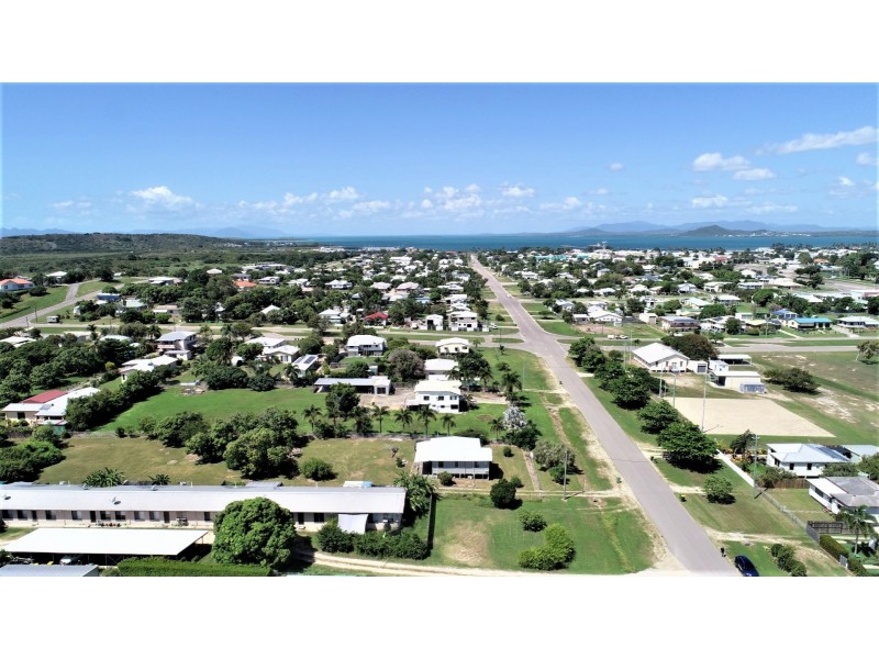 34 Brisbane Street, Bowen QLD 4805