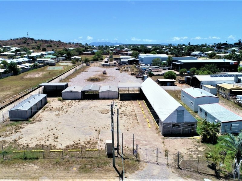 10 Pantall Street, Bowen QLD 4805