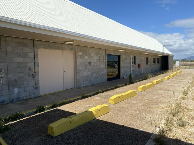 10 Pantall Street, Bowen QLD 4805