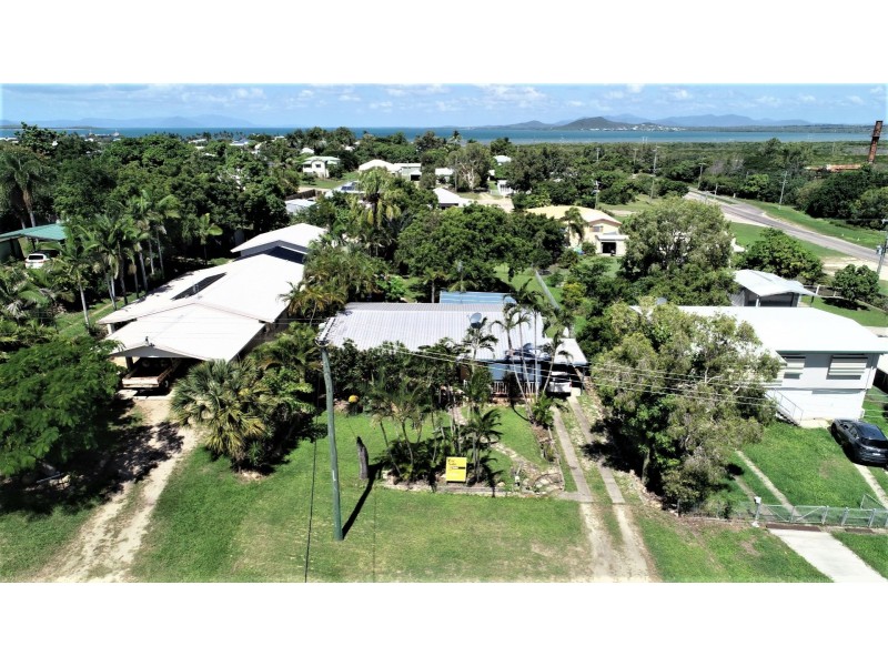 83 Poole Street, Bowen QLD 4805