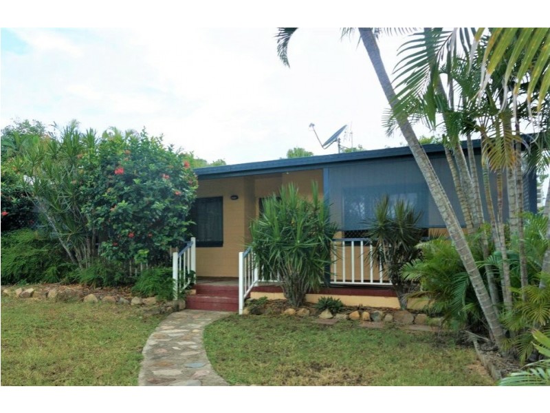 83 Poole Street, Bowen QLD 4805