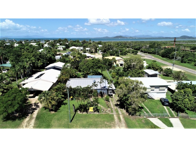 83 Poole Street, Bowen QLD 4805