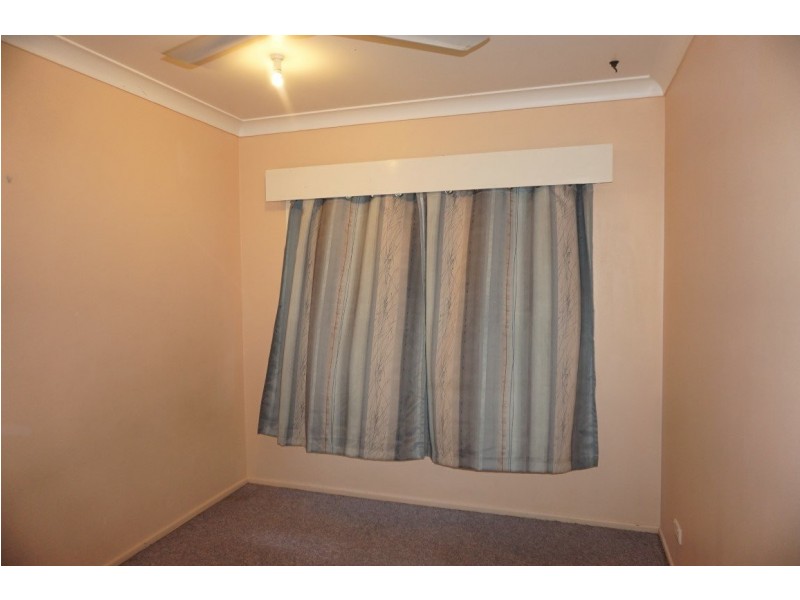 83 Poole Street, Bowen QLD 4805