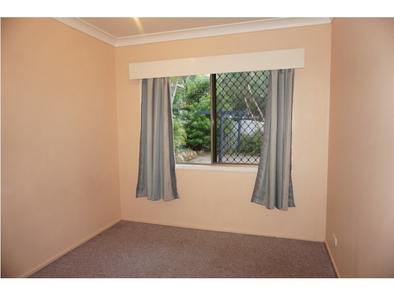 83 Poole Street, Bowen QLD 4805