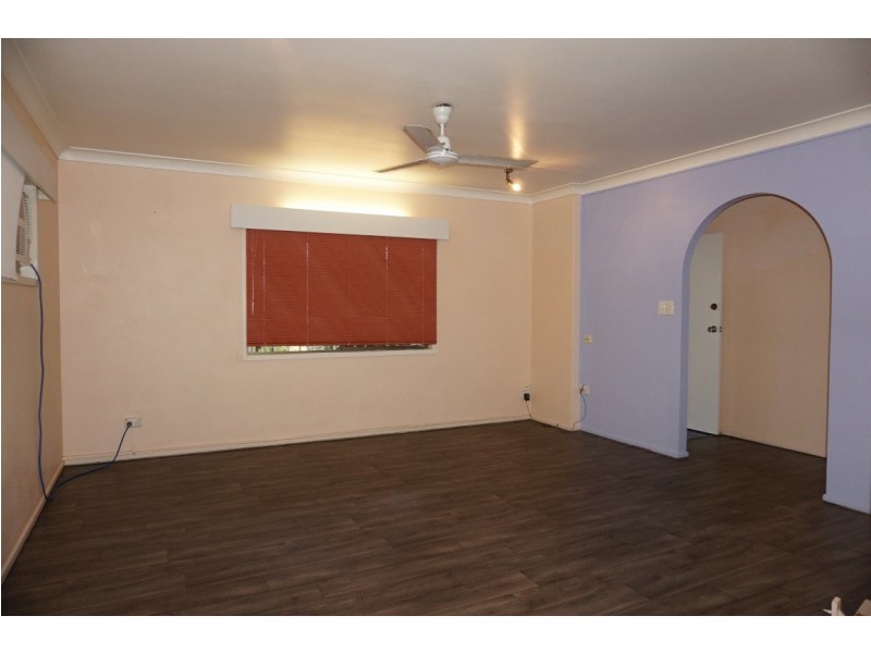 83 Poole Street, Bowen QLD 4805