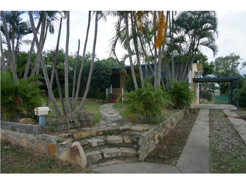 83 Poole Street, Bowen QLD 4805