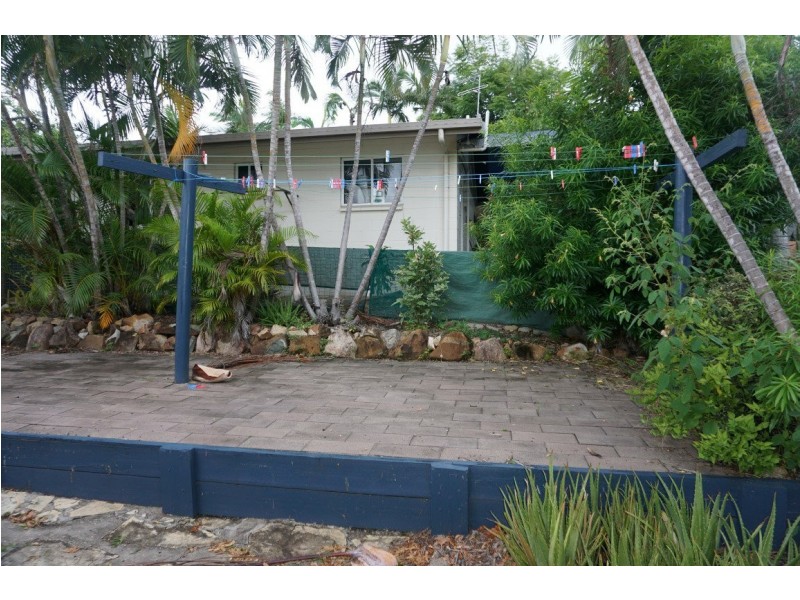 83 Poole Street, Bowen QLD 4805