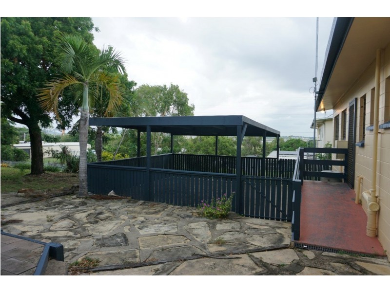 83 Poole Street, Bowen QLD 4805